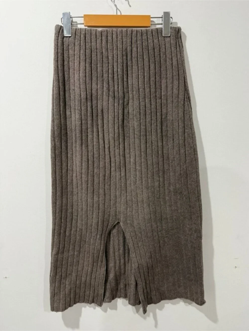 Oak + Fort Ribbed Knit Midi Skirt Taupe Brown Back Slit Size M